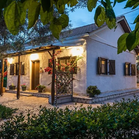 Averta Apartman Lefkáda